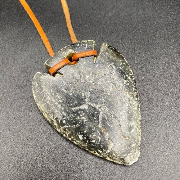 Carved Soapstone Dagger Shaped Pendant Necklace 17in - Picture 13 of 16